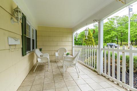 345 Lloyd Rd, Matawan, NJ 07747 photo 3