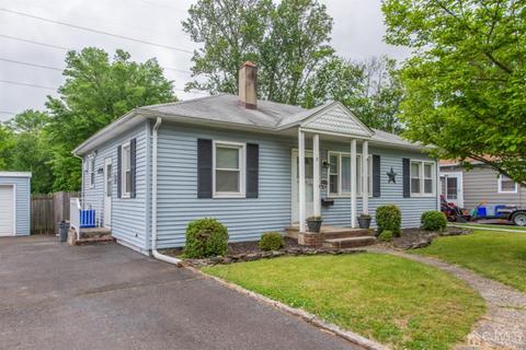 15 Valley Brook Dr, Middlesex, NJ 08846 photo 1