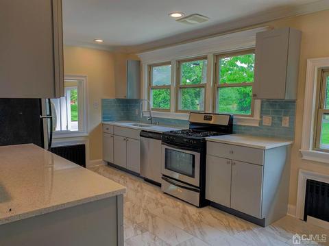 1 Universal Ave, Edison, NJ 08820 photo 9