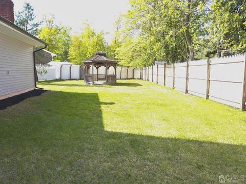 14 Weiss Dr, Middlesex, NJ 08846 photo 35