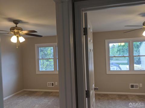 14 Weiss Dr, Middlesex, NJ 08846 photo 27