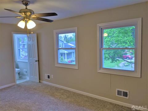 14 Weiss Dr, Middlesex, NJ 08846 photo 23