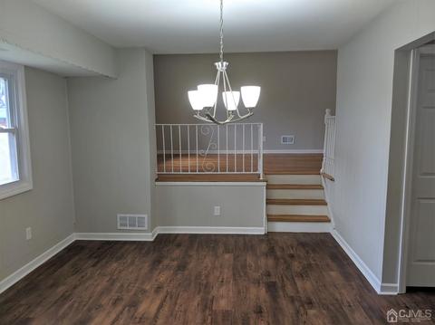 14 Weiss Dr, Middlesex, NJ 08846 photo 10