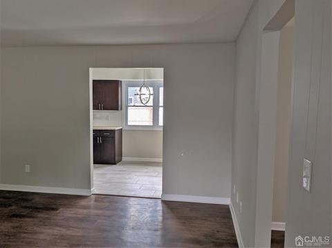 14 Weiss Dr, Middlesex, NJ 08846 photo 17