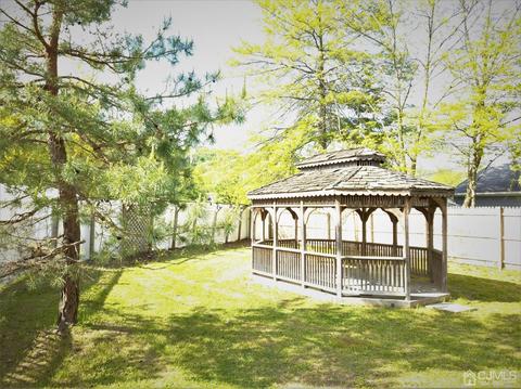 14 Weiss Dr, Middlesex, NJ 08846 photo 37