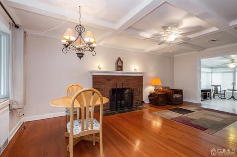 38 Greenbrook Rd, Middlesex, NJ 08846 photo 5