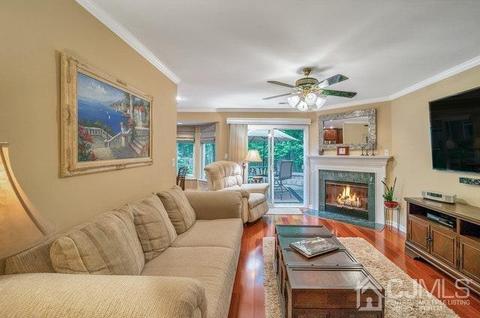 161 Coppertree Ct, Edison, NJ 08820 photo 13