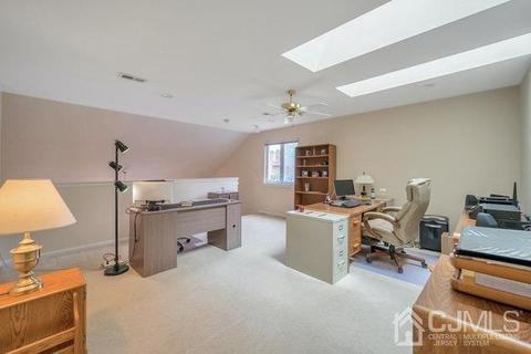 161 Coppertree Ct, Edison, NJ 08820 photo 18
