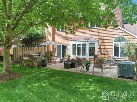 161 Coppertree Ct, Edison, NJ 08820 photo 38