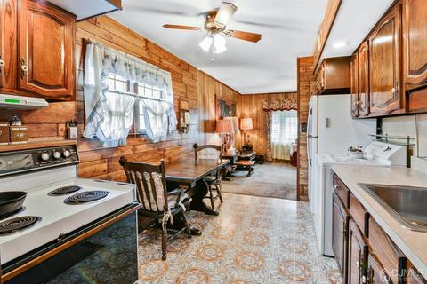 34 Crescent Rd, Edison, NJ 08817 photo 9