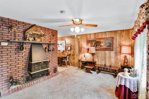 34 Crescent Rd, Edison, NJ 08817 photo 5