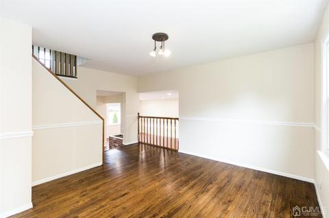 2 Bodnarik Rd, Edison, NJ 08837 photo 21