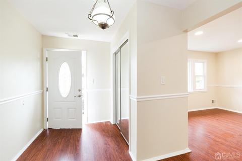 2 Bodnarik Rd, Edison, NJ 08837 photo 5