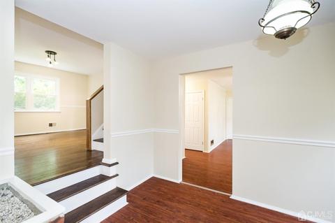 2 Bodnarik Rd, Edison, NJ 08837 photo 7