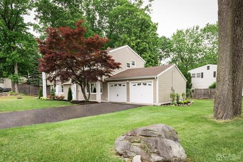 2 Bodnarik Rd, Edison, NJ 08837 photo 4