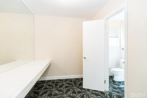 2 Bodnarik Rd, Edison, NJ 08837 photo 35