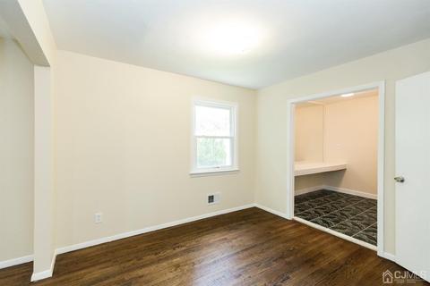2 Bodnarik Rd, Edison, NJ 08837 photo 27