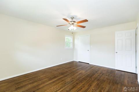 2 Bodnarik Rd, Edison, NJ 08837 photo 49