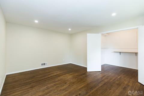 2 Bodnarik Rd, Edison, NJ 08837 photo 30