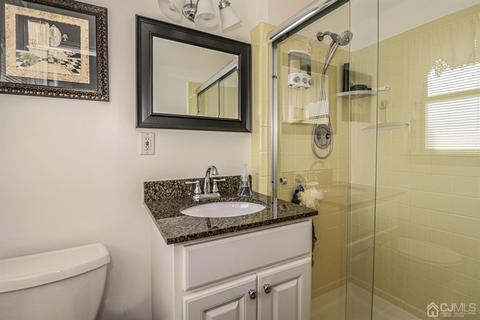 5 Timothy Ct, Edison, NJ 08837 photo 21