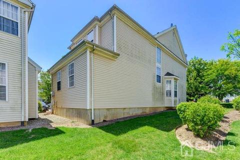 4 Toczak Ct, Parlin, NJ 08859 photo 17