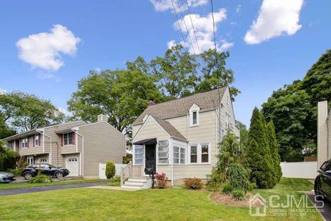 128 Nutwood Ave, Middlesex, NJ 08846 photo 2