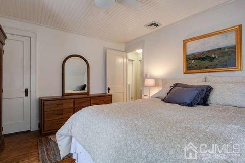128 Nutwood Ave, Middlesex, NJ 08846 photo 9
