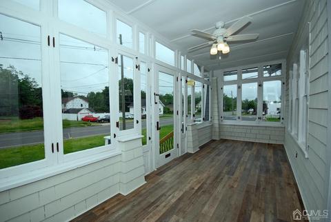 772 William St, Middlesex, NJ 08846 photo 2