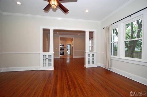 772 William St, Middlesex, NJ 08846 photo 4