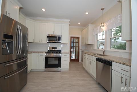 772 William St, Middlesex, NJ 08846 photo 12