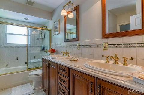 6 Rieder Rd, Edison, NJ 08817 photo 21
