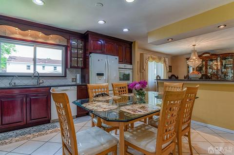 6 Rieder Rd, Edison, NJ 08817 photo 8