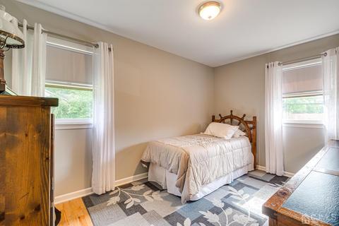 52 Montclair Ave, Edison, NJ 08820 photo 17