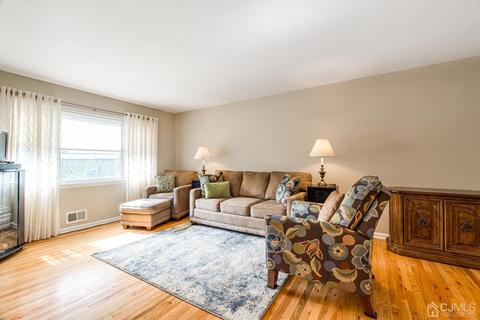 52 Montclair Ave, Edison, NJ 08820 photo 5