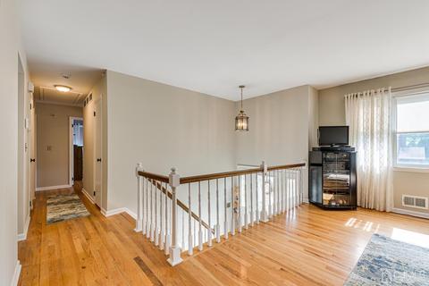 52 Montclair Ave, Edison, NJ 08820 photo 7