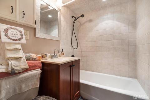 126 2nd St, Middlesex, NJ 08846 photo 10