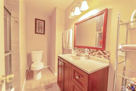 209 A St, Middlesex, NJ 08846 photo 14