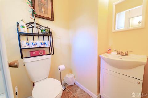 209 A St, Middlesex, NJ 08846 photo 9