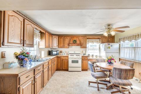 97 Bloomfield Ave, Edison, NJ 08837 photo 16