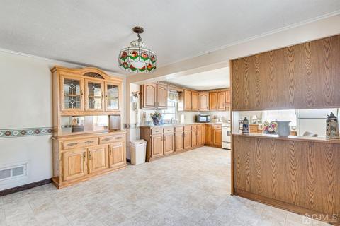 97 Bloomfield Ave, Edison, NJ 08837 photo 15
