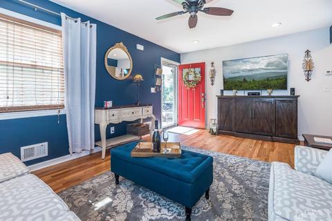 38 C St, Middlesex, NJ 08846 photo 5