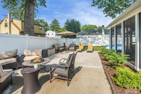 38 C St, Middlesex, NJ 08846 photo 25