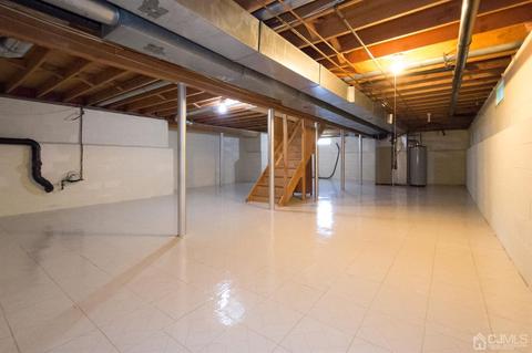 13 Bernice St, Edison, NJ 08820 photo 14
