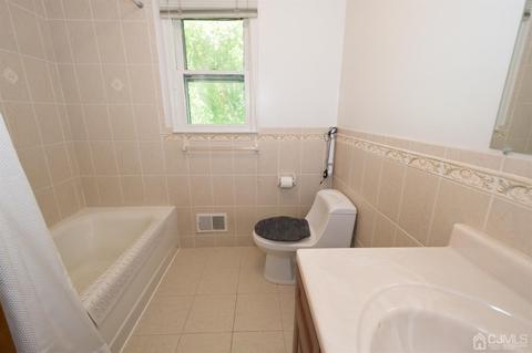 13 Bernice St, Edison, NJ 08820 photo 25