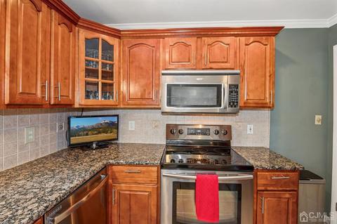 159 Valley View Rd, Hillside, NJ 07205 photo 3