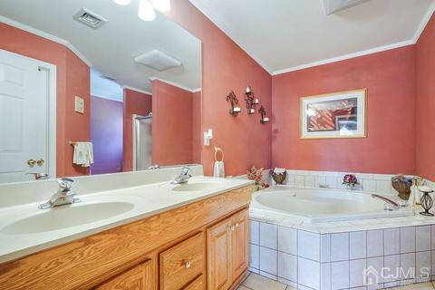 44 Main St, Edison, NJ 08837 photo 38