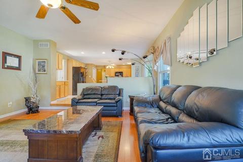 44 Main St, Edison, NJ 08837 photo 22