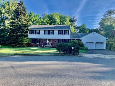 3 Bruce Ct, Edison, NJ 08820 photo 3