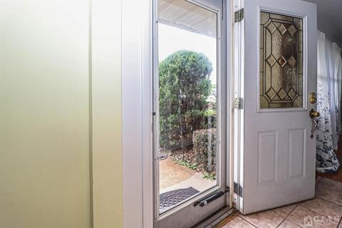 10 Matson Rd, Edison, NJ 08817 photo 5