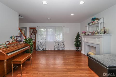 10 Matson Rd, Edison, NJ 08817 photo 11